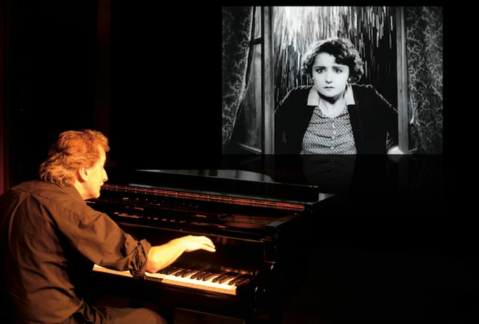 Gerhard Gruber silent film pianist since 1988
