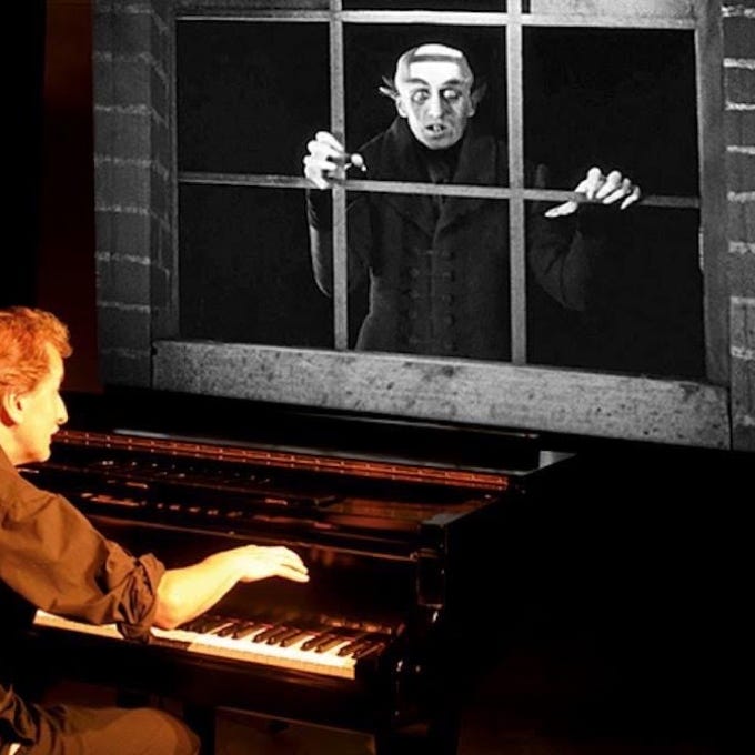 Gerhard Gruber Stummfilmpianist