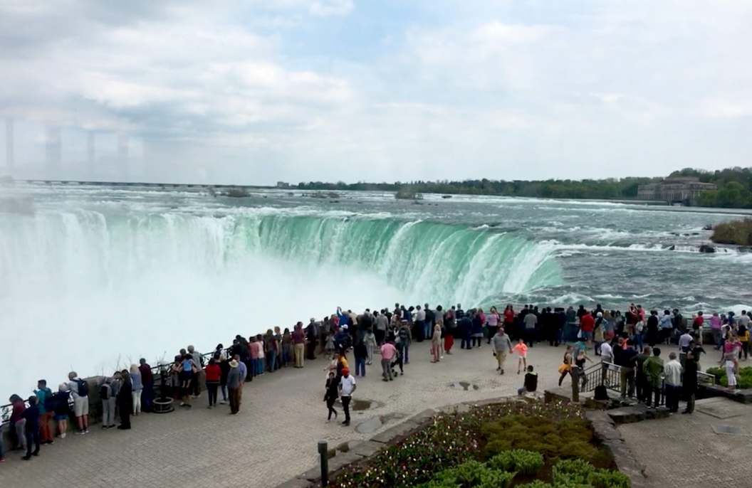 Blick auf die Niagara Falls Kanada